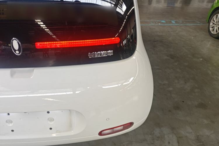 Used ORA White Cat 2022 Upgraded Model 305km Range Luxury Version Lithium-Ion Battery Exterior 3