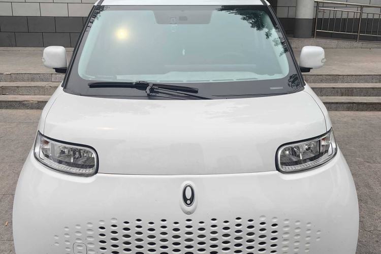 Used ORA White Cat 2022 Upgraded Model 305km Range Luxury Version Lithium-Ion Battery Exterior 5
