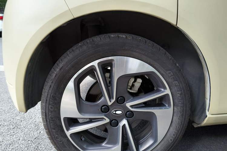 Used ORA White Cat 2022 Upgraded Model 305km Range Luxury Version Lithium-Ion Battery Exterior 9