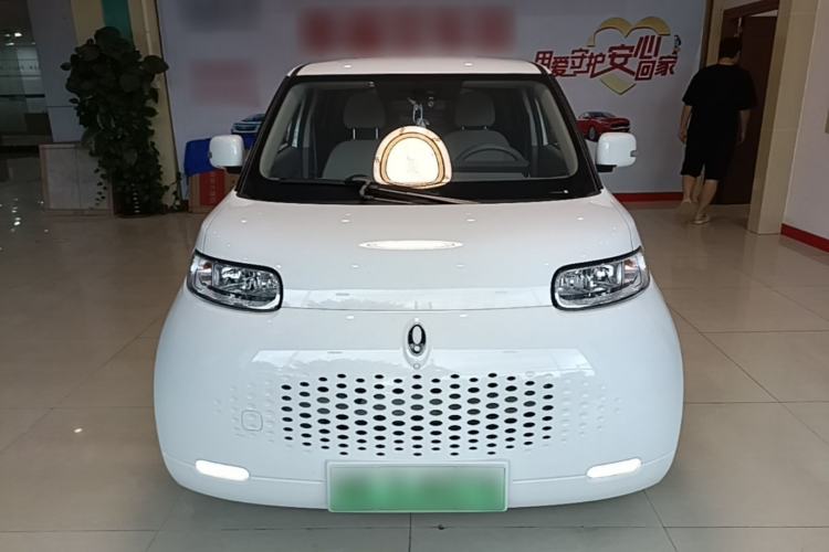 Used ORA White Cat 2022 Upgraded Model 305km Range Luxury Version Lithium-Ion Battery Front