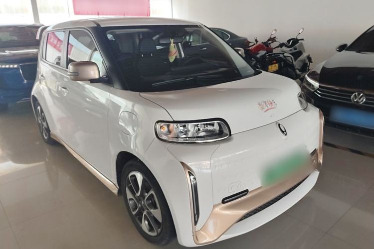 Used ORA White Cat 2022 Xiaoyue Mao Edition 360 km Luxury Model Lithium NMC Front Right 45 Deg