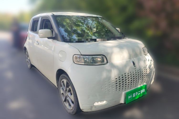 Used ORA White Cat 2022 Upgraded Model 305km Range Luxury Version Lithium-Ion Battery Front Right 45 Deg