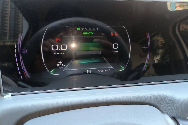 Used ORA White Cat 2022 Upgraded Model 305km Range Luxury Version Lithium-Ion Battery Instrument Cluster