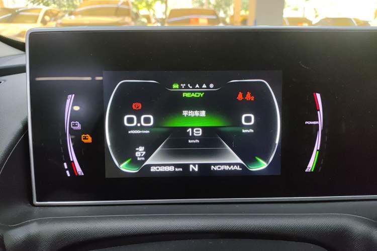 Used ORA White Cat 2022 Xiaoyue Mao Edition 360 km Luxury Model Lithium NMC Instrument Cluster