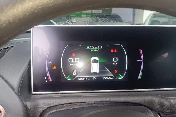 Used ORA White Cat 2022 Upgraded Model 305km Comfort Version Lithium-Ion Battery Instrument Cluster