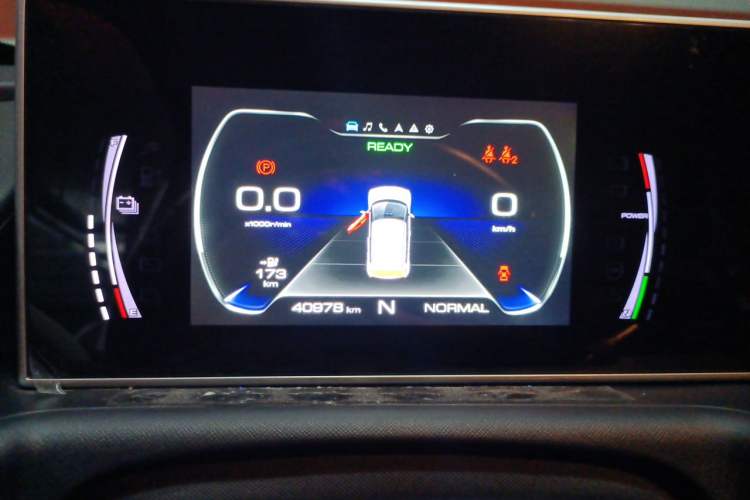 Used ORA White Cat 2022 Xiaoyue Mao Edition 360 km Luxury Model Lithium NMC Instrument Cluster