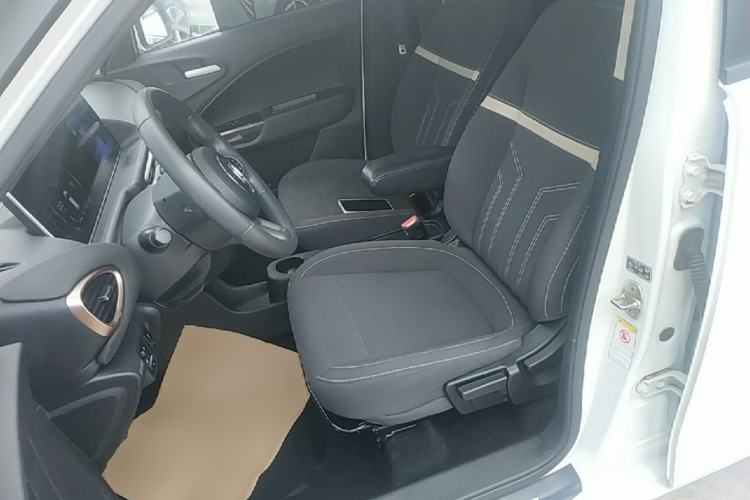 Used ORA White Cat 2022 Upgraded Model 305km Range Luxury Version Lithium-Ion Battery Left Front Seat