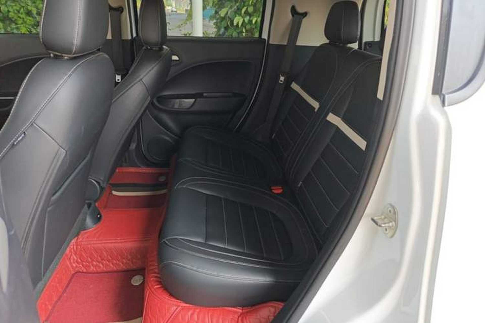 Used ORA White Cat 2022 Xiaoyue Mao Edition 360 km Luxury Model Lithium NMC Left Rear Seat
