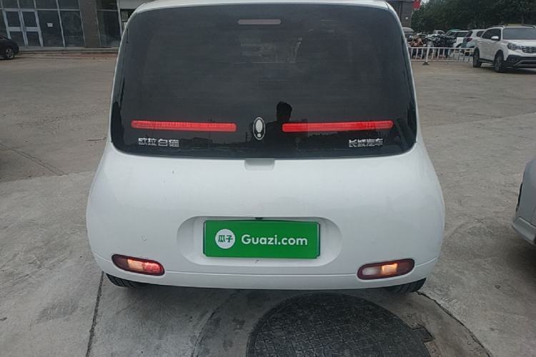 Used ORA White Cat 2022 Upgraded Model 305km Range Luxury Version Lithium-Ion Battery Rear