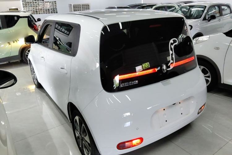 Used ORA White Cat 2022 Upgraded Model 305km Range Luxury Version Lithium-Ion Battery Rear Left 45 Deg
