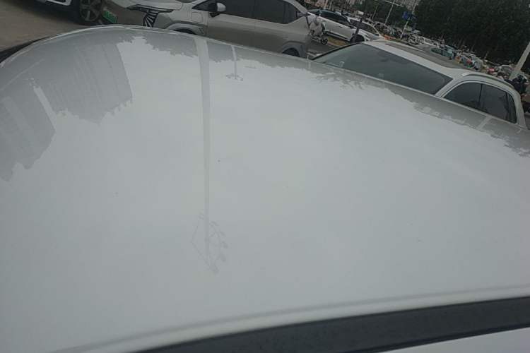 Used ORA White Cat 2022 Upgraded Model 305km Range Luxury Version Lithium-Ion Battery Roof