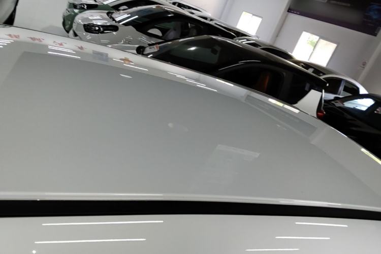 Used ORA White Cat 2022 Upgraded Model 305km Range Luxury Version Lithium-Ion Battery Roof