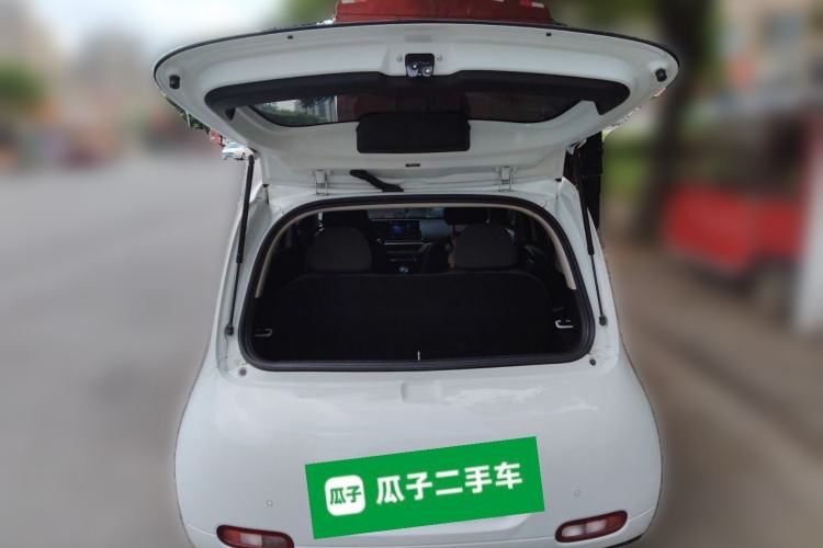 Used ORA White Cat 2022 Upgraded Model 305km Range Luxury Version Lithium-Ion Battery Trunk