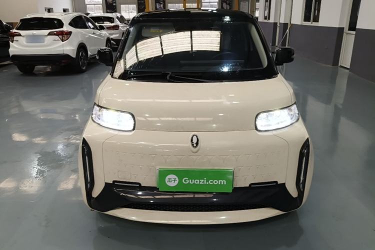 Used ORA White Cat 2022 Xiaoyue Mao Edition 360 km Luxury Model Lithium NMC Front