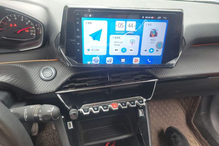 Used Peugeot 2008 2022 230THP THE ONE Audio And AC Panel