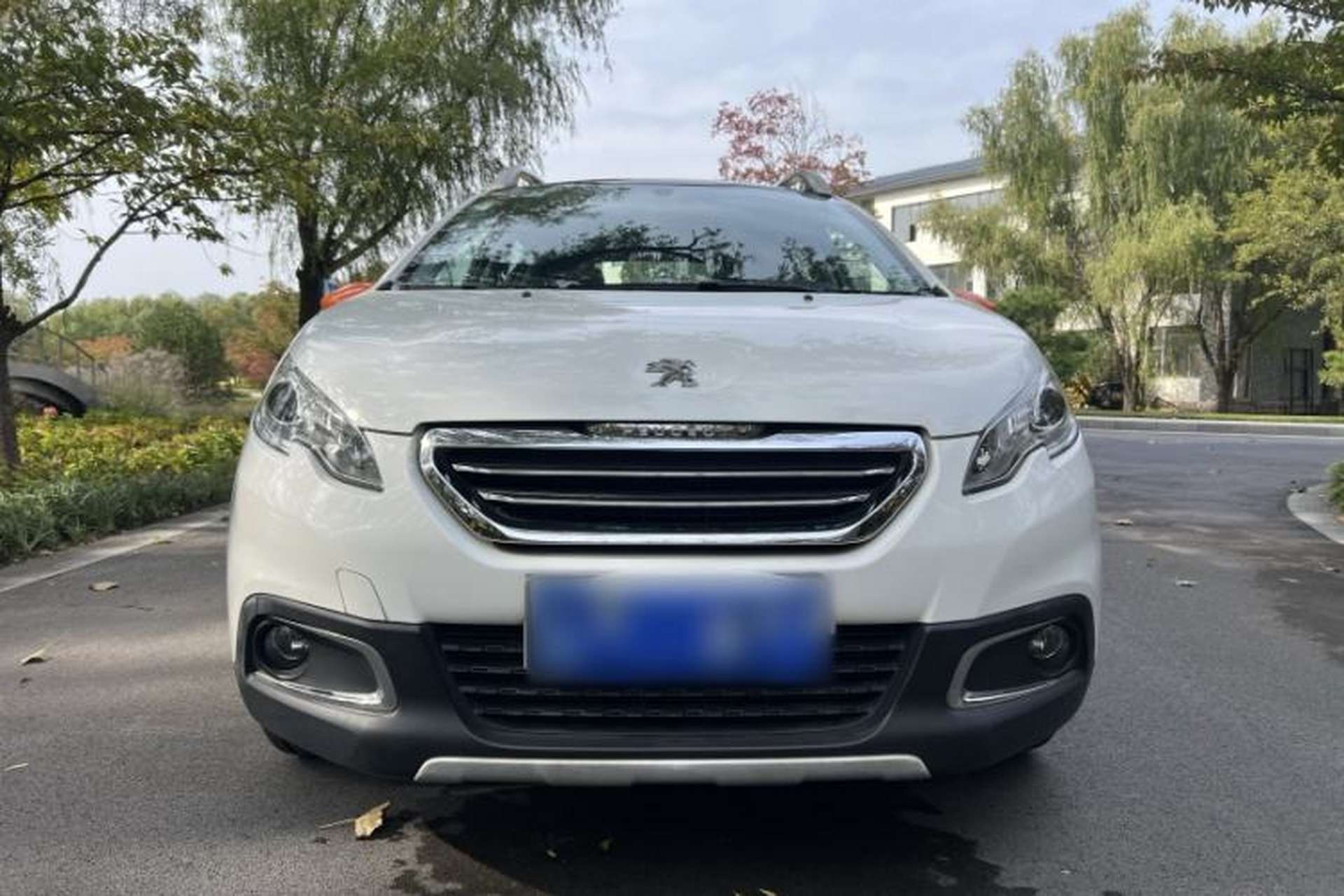 Used Peugeot 2008 2015 1.6THP Roland Garros Edition Exterior 15