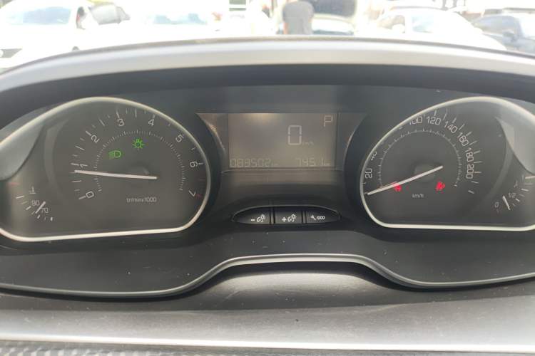 Used Peugeot 2008 2018 1.6L Automatic Fashion Edition Instrument Cluster