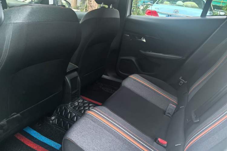 Used Peugeot 2008 2020 230THP Fashion Edition Interior 3