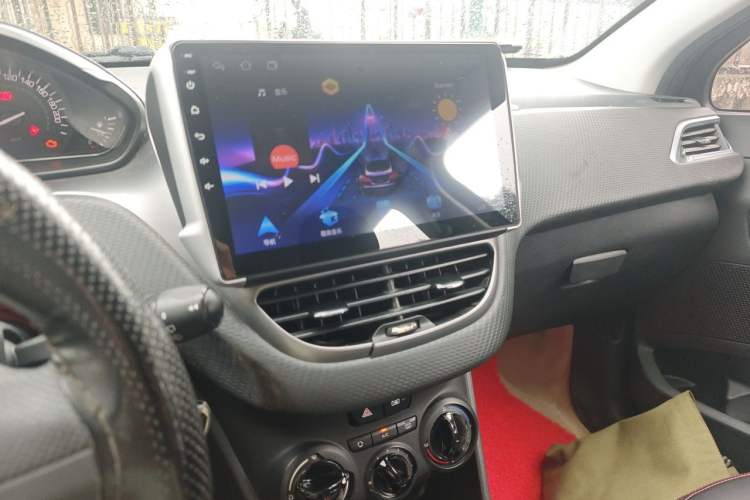 Used Peugeot 2008 2014 1.6L Automatic Trend Edition Audio And AC Panel