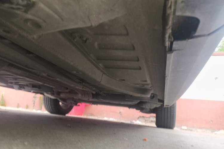Used Peugeot 2008 2014 1.6L Manual Fashion Edition Chassis Front Left