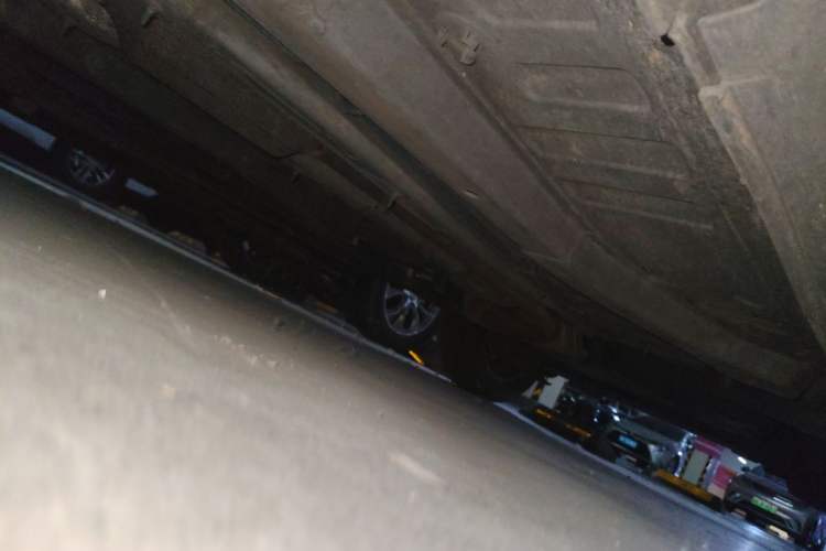 Used Peugeot 2008 2014 1.6L Manual Fashion Edition Chassis Front Left