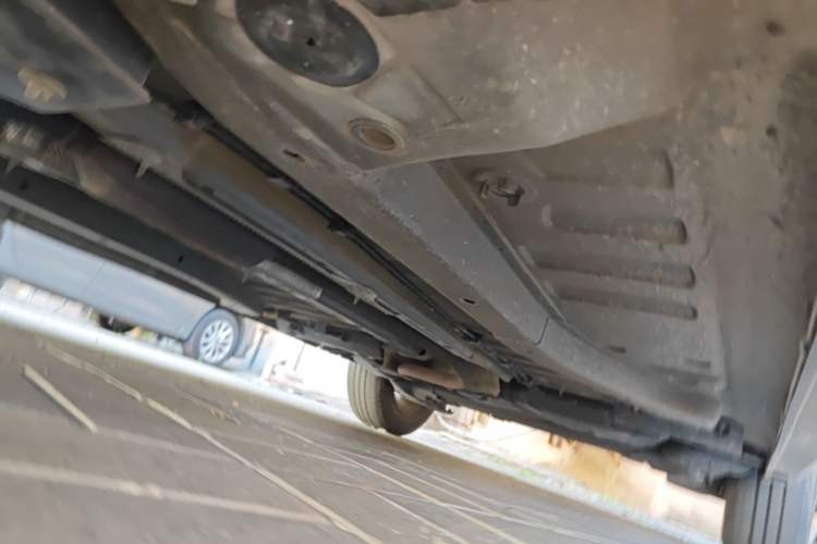 Used Peugeot 2008 2014 1.6L Manual Trend Edition Chassis Front Left