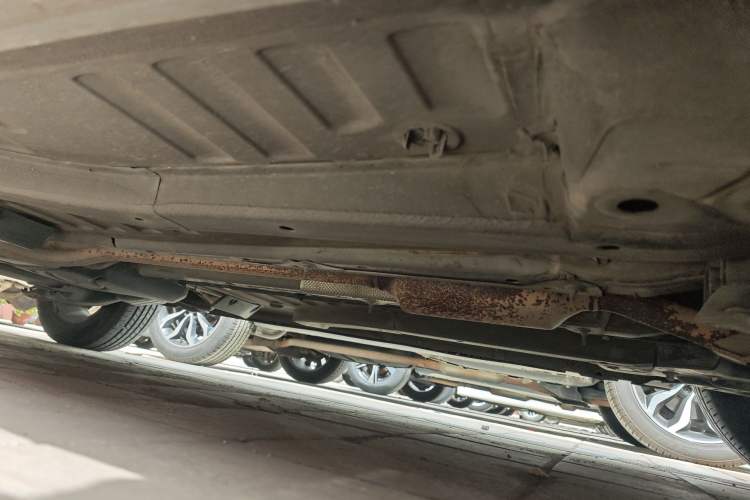 Used Peugeot 2008 2014 1.6L Automatic Fashion Edition Chassis Front Right