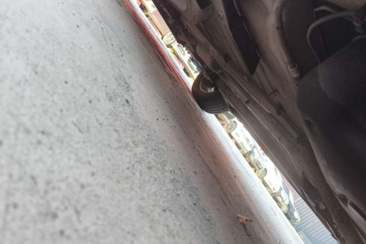 Used Peugeot 2008 2014 1.6L Automatic Fashion Edition Chassis Rear Left