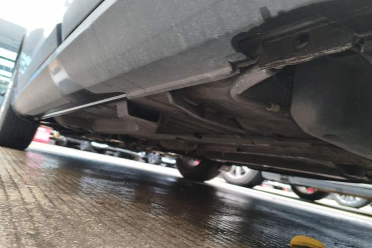 Used Peugeot 2008 2014 1.6L Automatic Trend Edition Chassis Rear Left