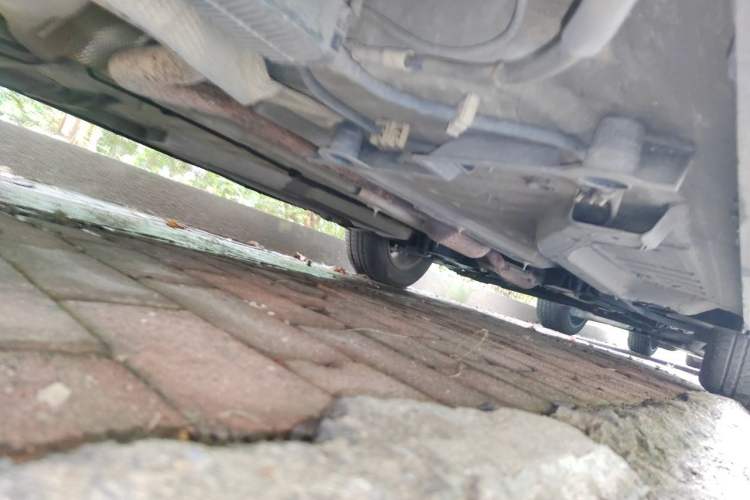 Used Peugeot 2008 2014 1.6L Automatic Trend Edition Chassis Rear Right