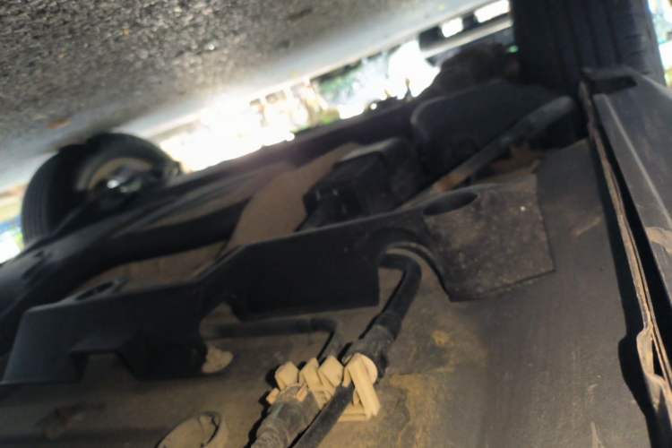 Used Peugeot 2008 2014 1.6L Automatic Fashion Edition Chassis Rear Right