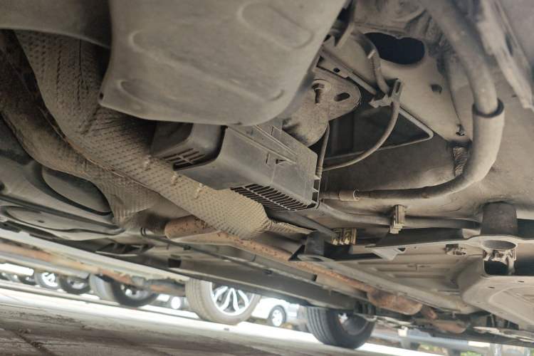 Used Peugeot 2008 2014 1.6L Automatic Fashion Edition Chassis Rear Right