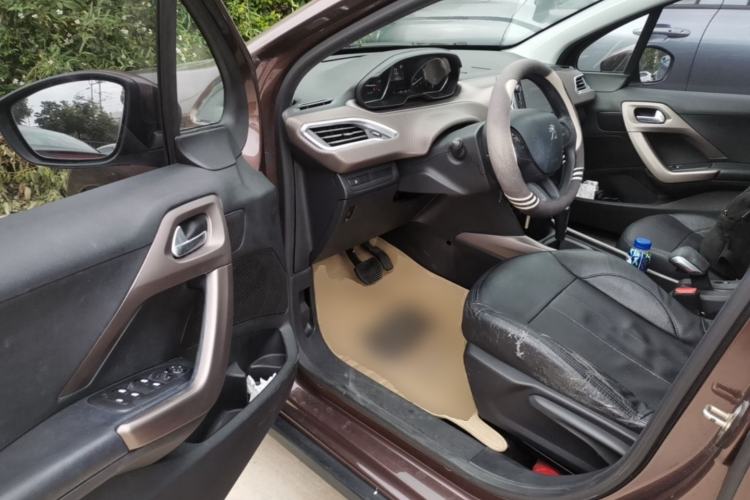 Used Peugeot 2008 2014 1.6L Automatic Fashion Edition Driver Seat