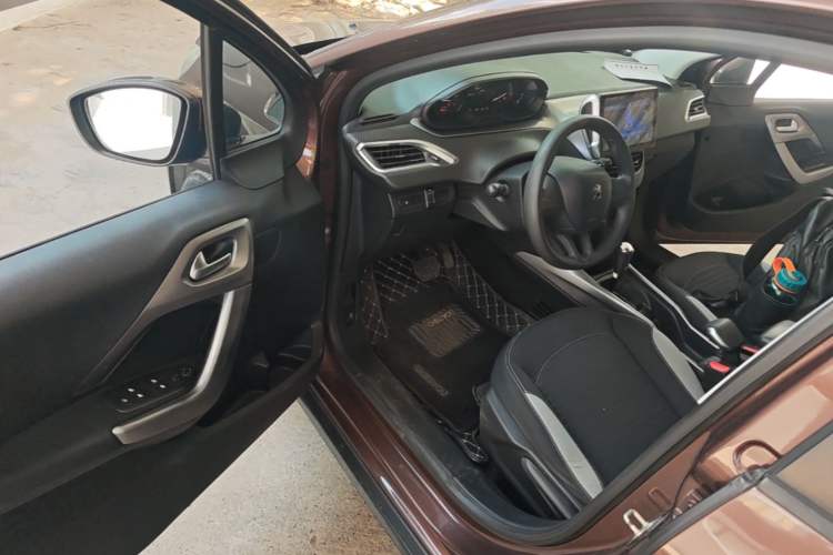 Used Peugeot 2008 2014 1.6L Automatic Trend Edition Driver Seat