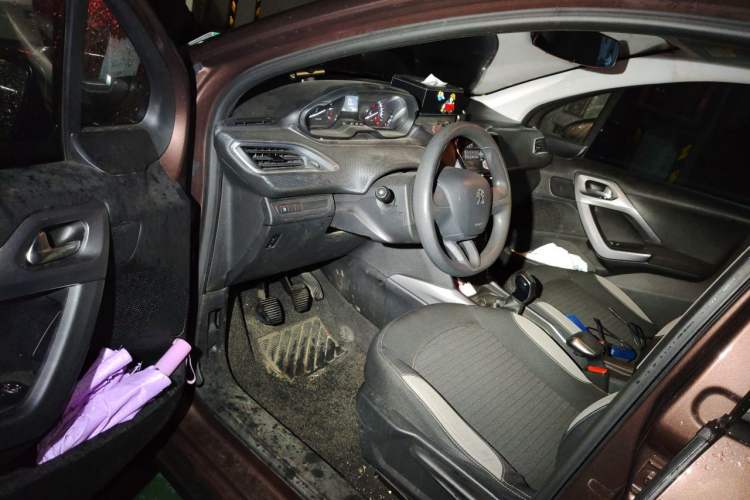 Used Peugeot 2008 2014 1.6L Manual Trend Edition Driver Seat
