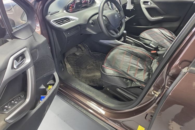 Used Peugeot 2008 2014 1.6L Automatic Fashion Edition Driver Seat