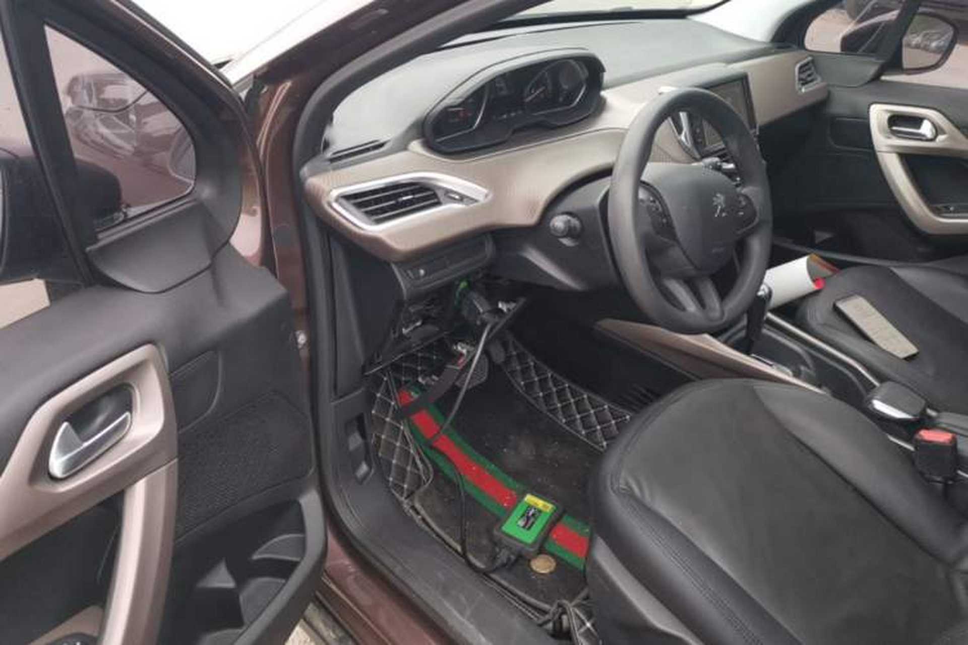 Used Peugeot 2008 2014 1.6L Automatic Fashion Edition Driver Seat