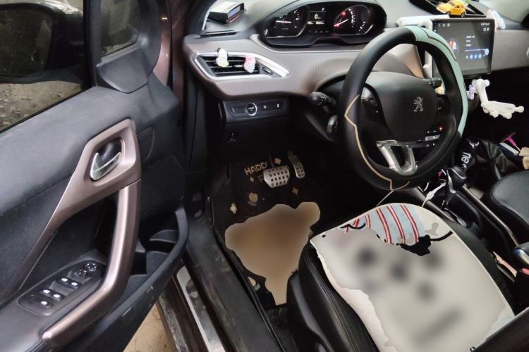 Used Peugeot 2008 2014 1.6L Automatic Navigation Edition Driver Seat