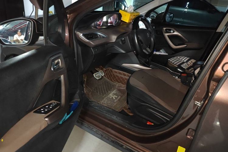 Used Peugeot 2008 2014 1.6L Automatic Fashion Edition Driver Seat