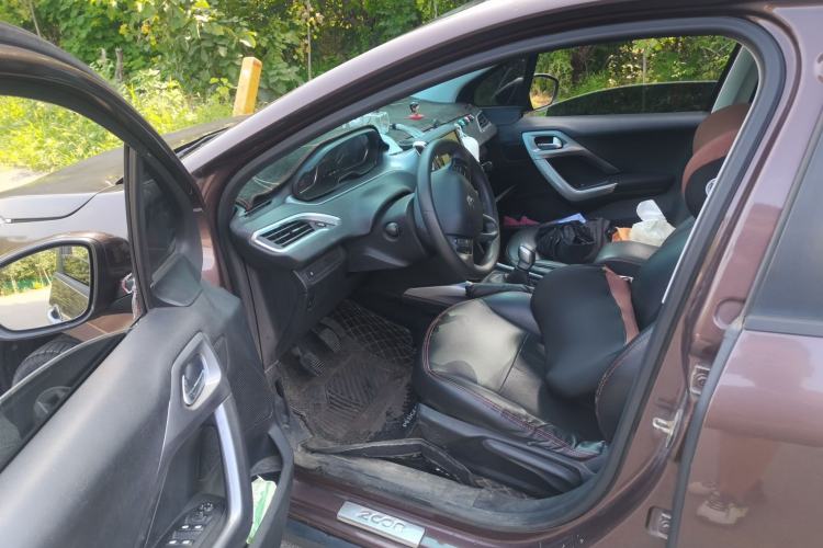 Used Peugeot 2008 2014 1.6L Manual Fashion Edition Driver Seat