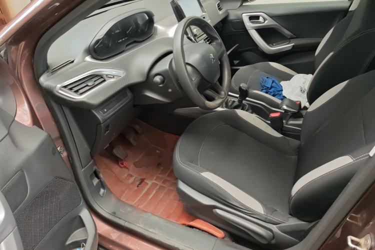 Used Peugeot 2008 2014 1.6L Manual Trend Edition Driver Seat