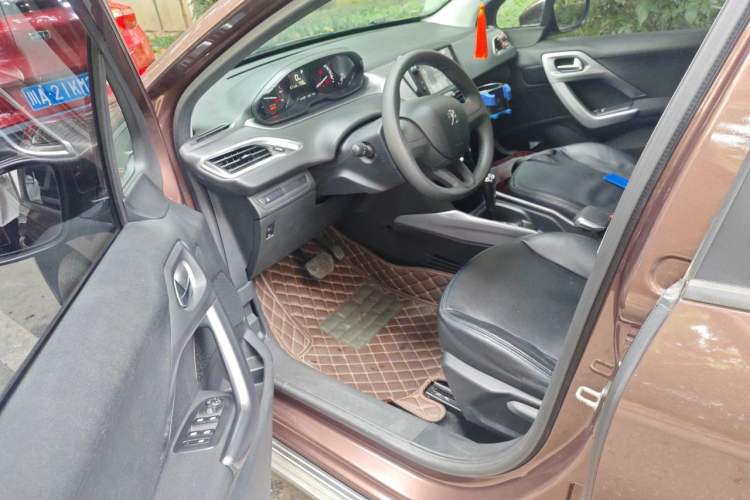Used Peugeot 2008 2014 1.6L Automatic Trend Edition Driver Seat