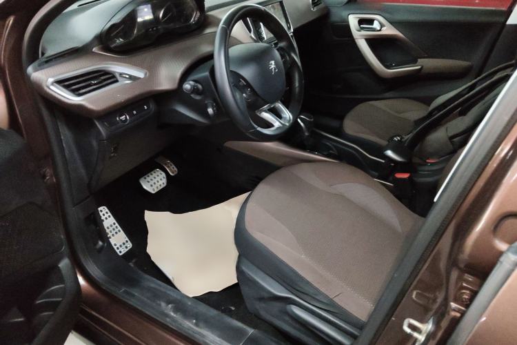 Used Peugeot 2008 2014 1.6L Automatic Navigation Edition Driver Seat