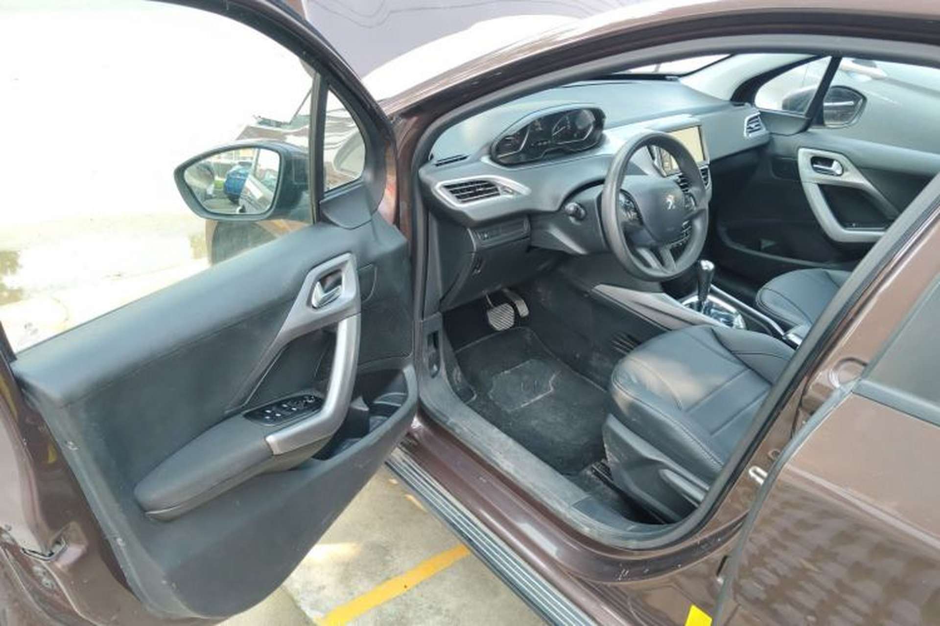 Used Peugeot 2008 2014 1.6L Automatic Fashion Edition Driver Seat