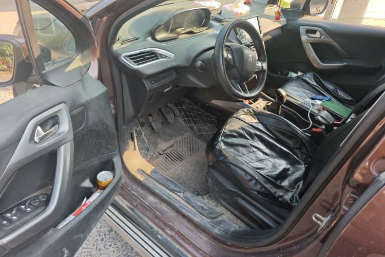 Used Peugeot 2008 2014 1.6L Manual Fashion Edition Driver Seat