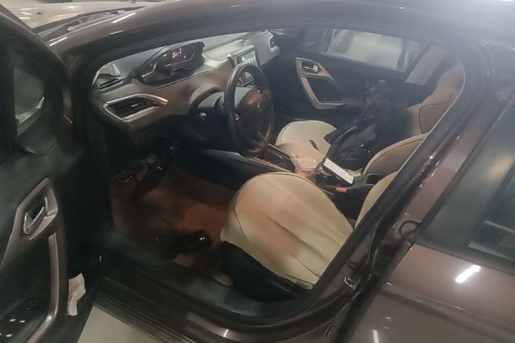 Used Peugeot 2008 2014 1.6L Automatic Fashion Edition Driver Seat