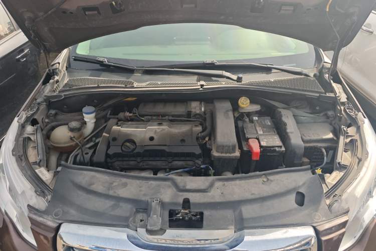 Used Peugeot 2008 2014 1.6L Automatic Fashion Edition Engine Bay