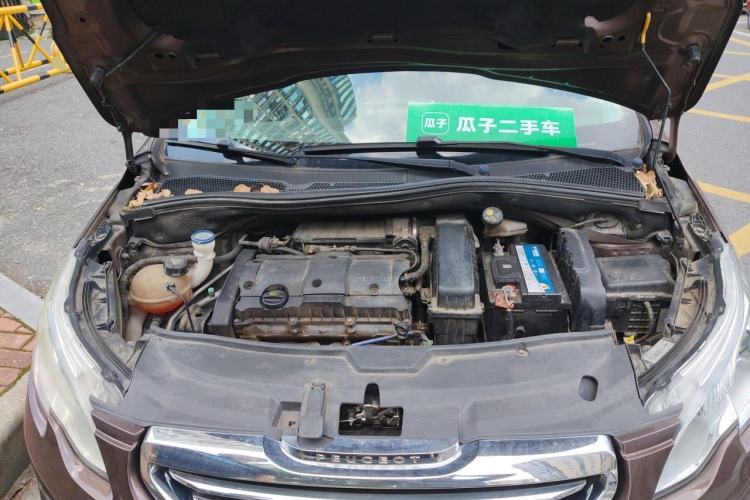 Used Peugeot 2008 2014 1.6L Automatic Fashion Edition Engine Bay