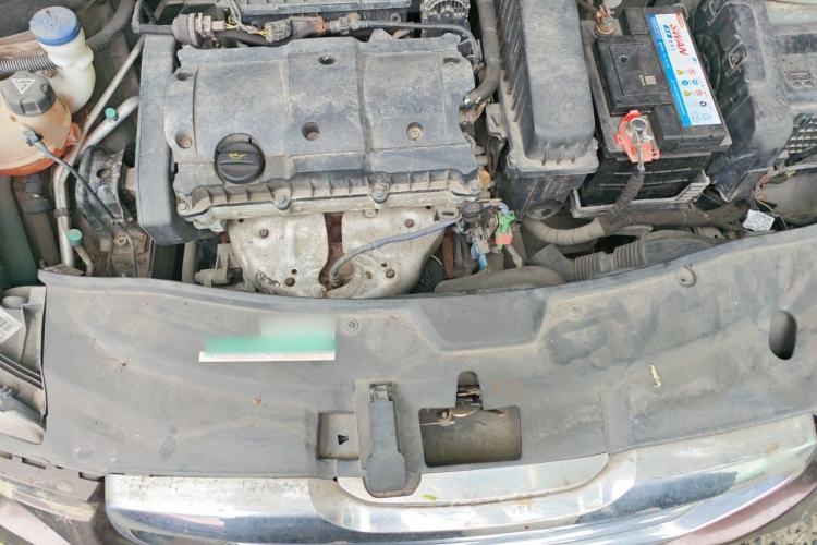 Used Peugeot 2008 2014 1.6L Manual Fashion Edition Engine Bay