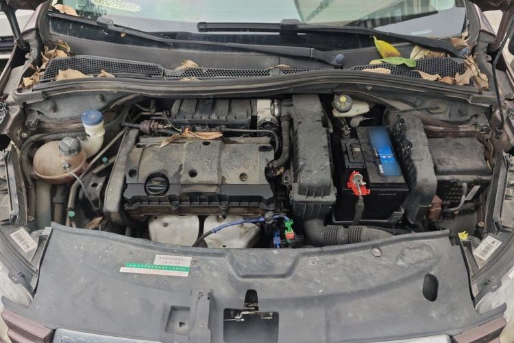 Used Peugeot 2008 2014 1.6L Automatic Trend Edition Engine Bay